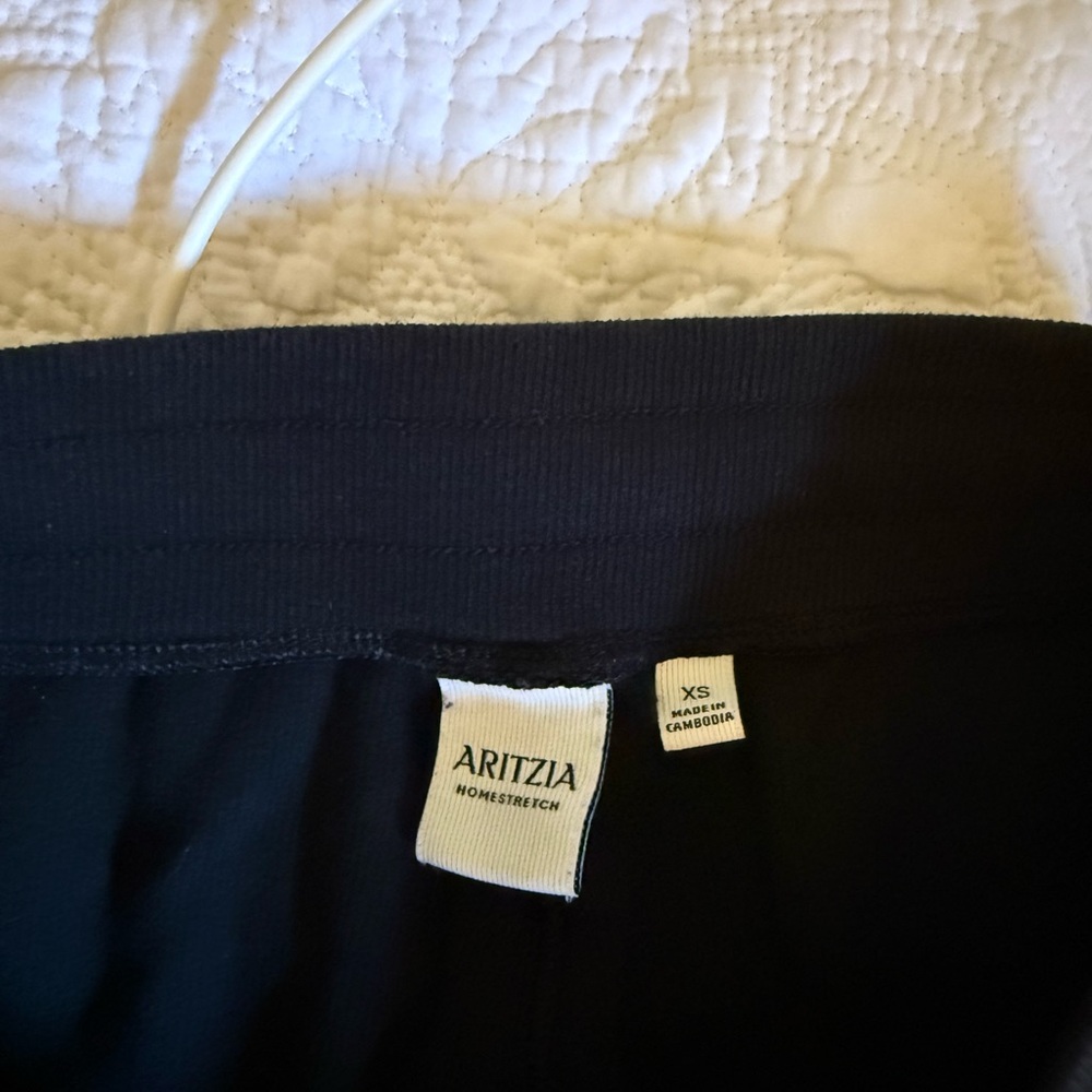 HomeStretch™ Rib Kickback Pant - Picture 5 of 5